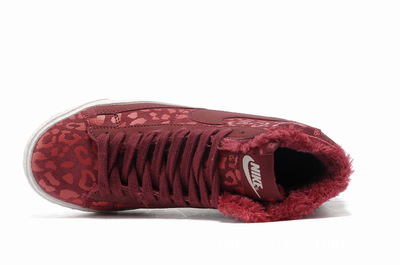 耐克斯开拓者豹纹加毛保暖板鞋 冬日风尚与舒适兼具的批发优选